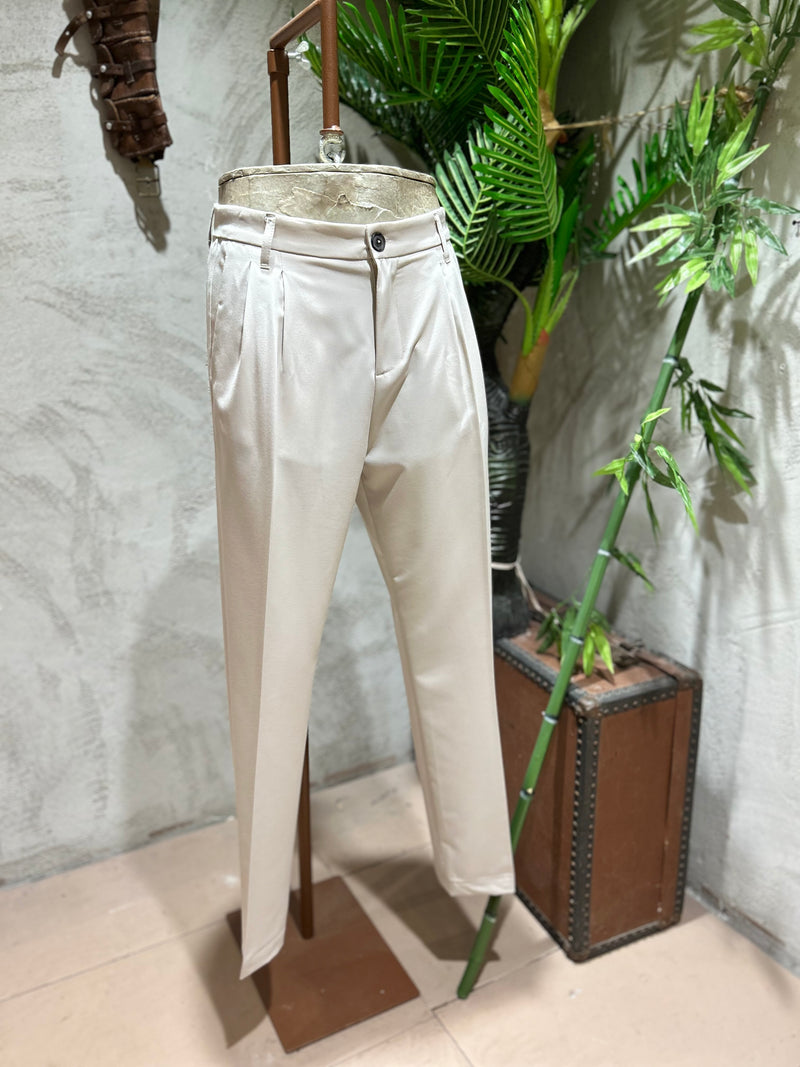 PANTALONI CON PINCES - BEIGE