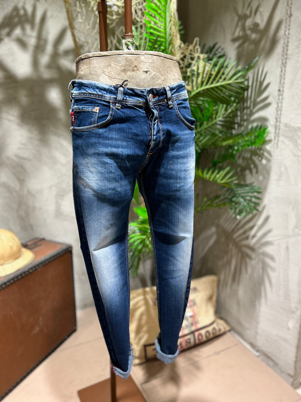 SKINNY DENIM EXCHANGED WASH - DENIM