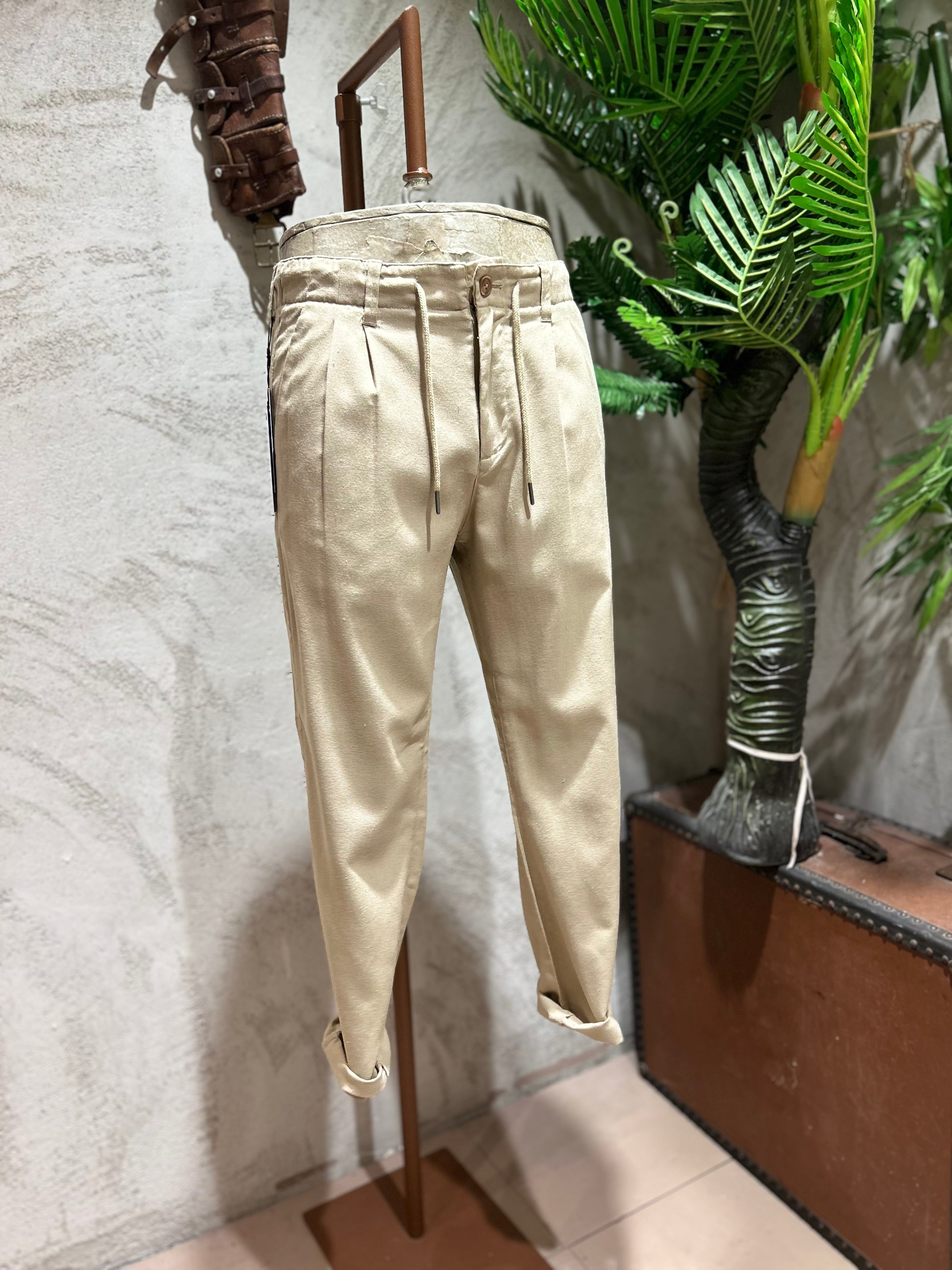 PANTALACCIO CON PINCES - SABBIA