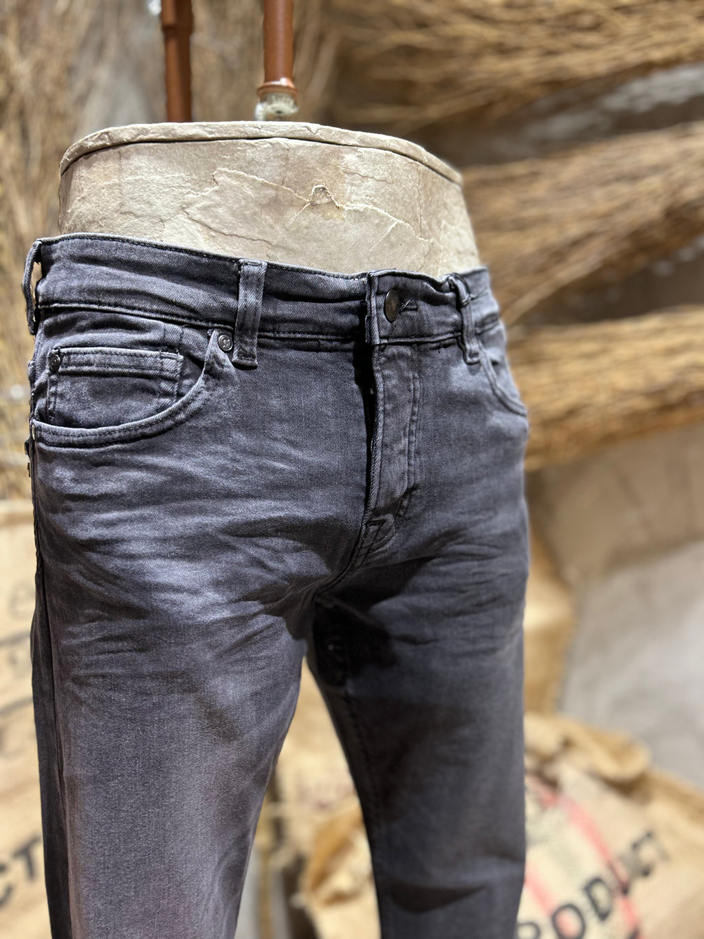 SKINNY DENIM - BLACK