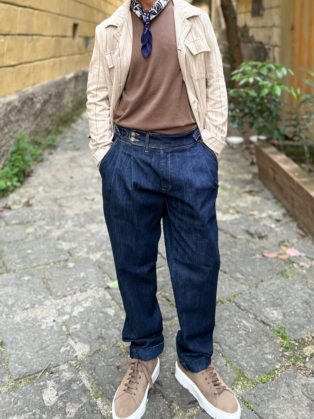 BUCKLED DENIM -DARK NAVY