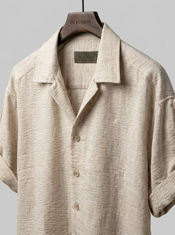 Camicia Regular Fit  Dettaglio Esclusivo sul Braccio