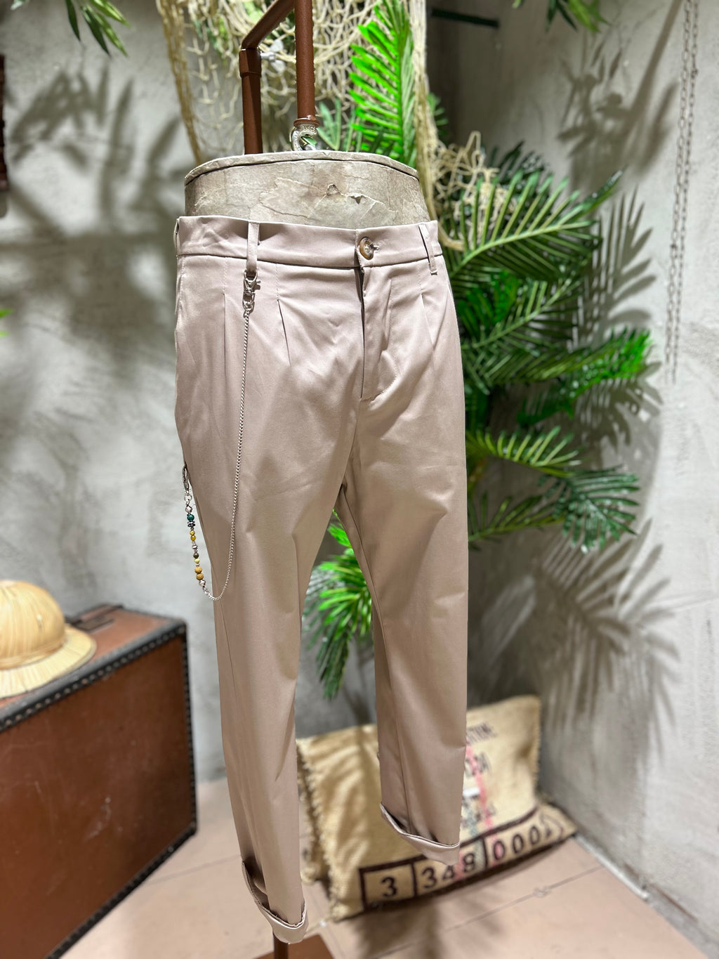 PANTALONI TAGLIO CLASSICO - TORTORA