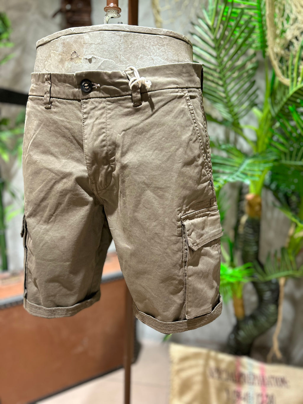 SHORTS CARGO - DESERT, MARRONE, BIANCO