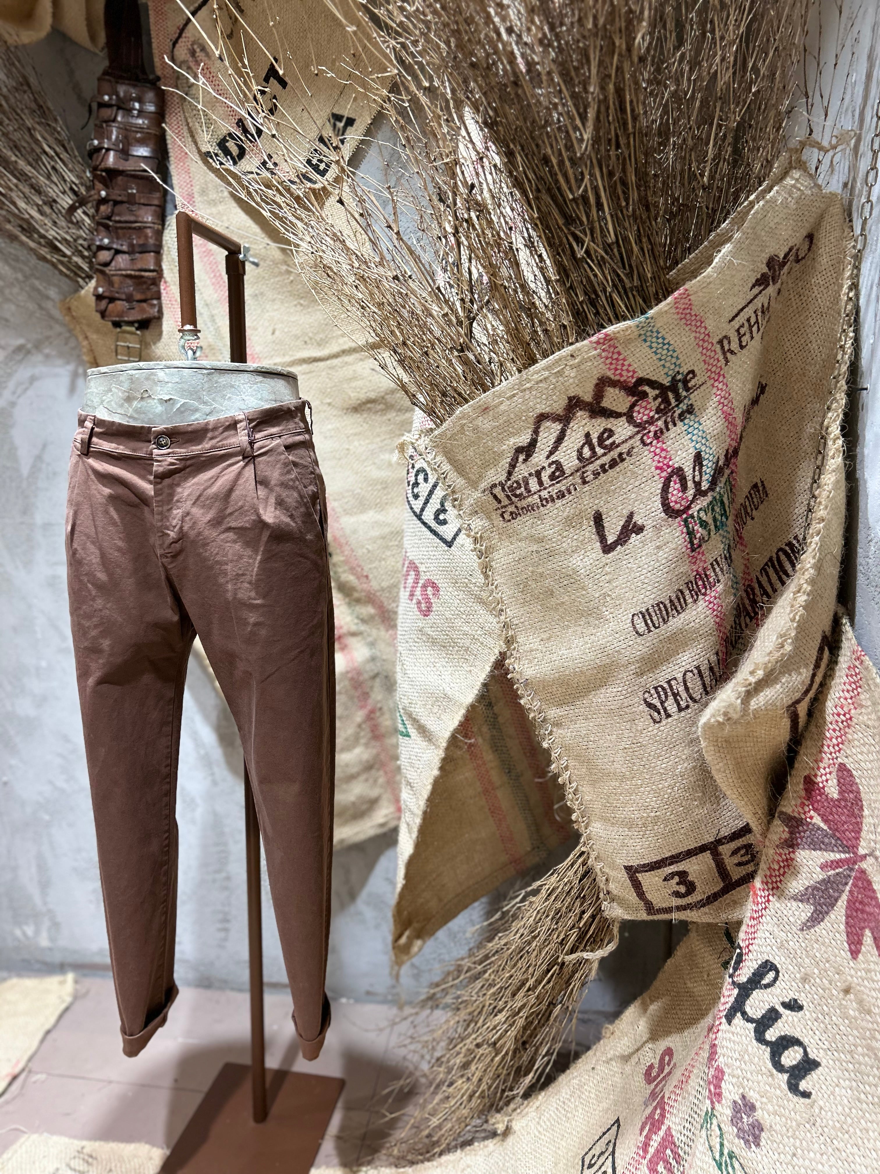 PANTALONI - MARRONE