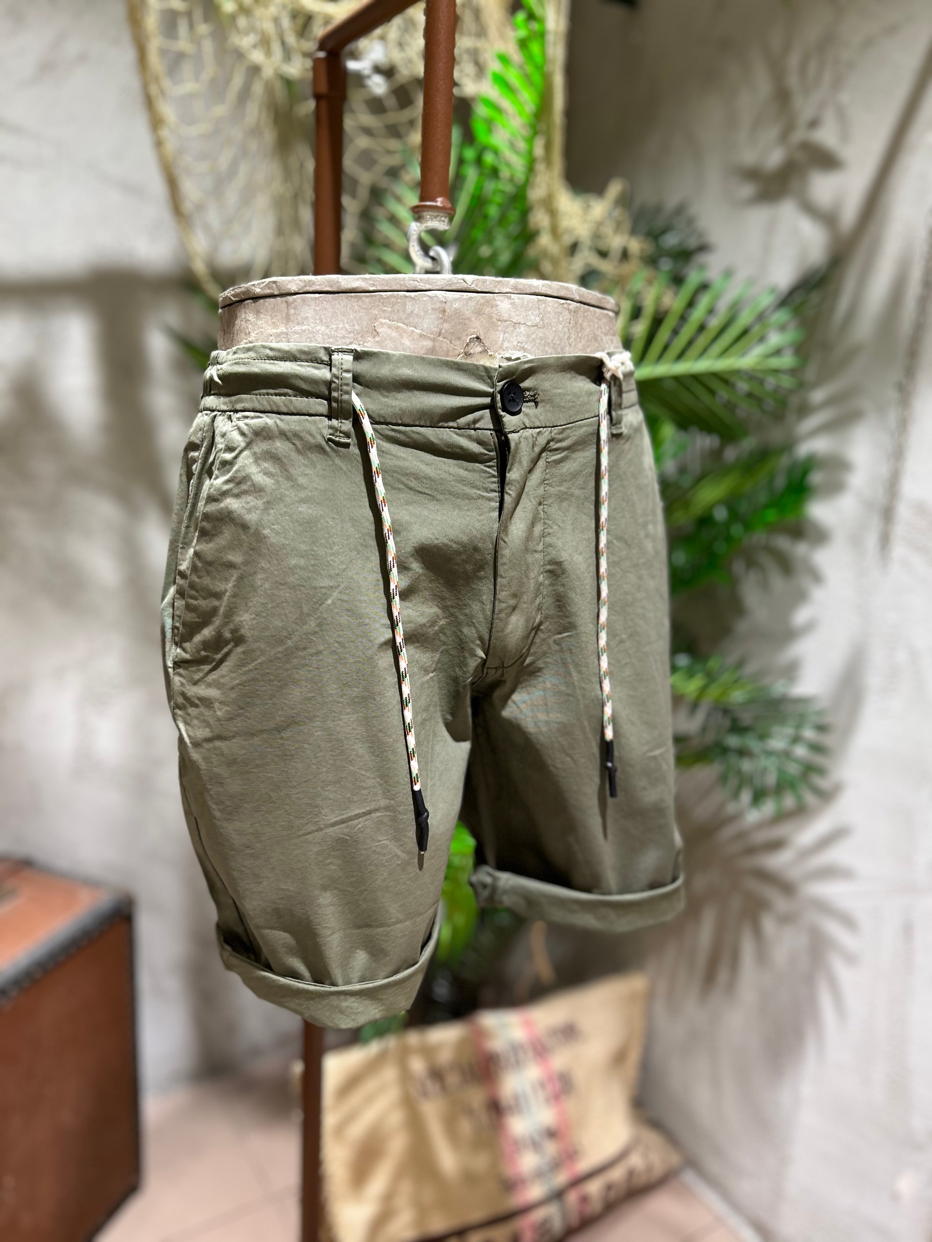 SHORTS IN COTONE - VERDE, BEIGE