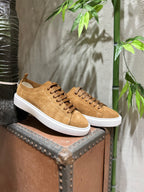 SNEAKERS IN PELLE SCAMOSCIATA - TABACCO