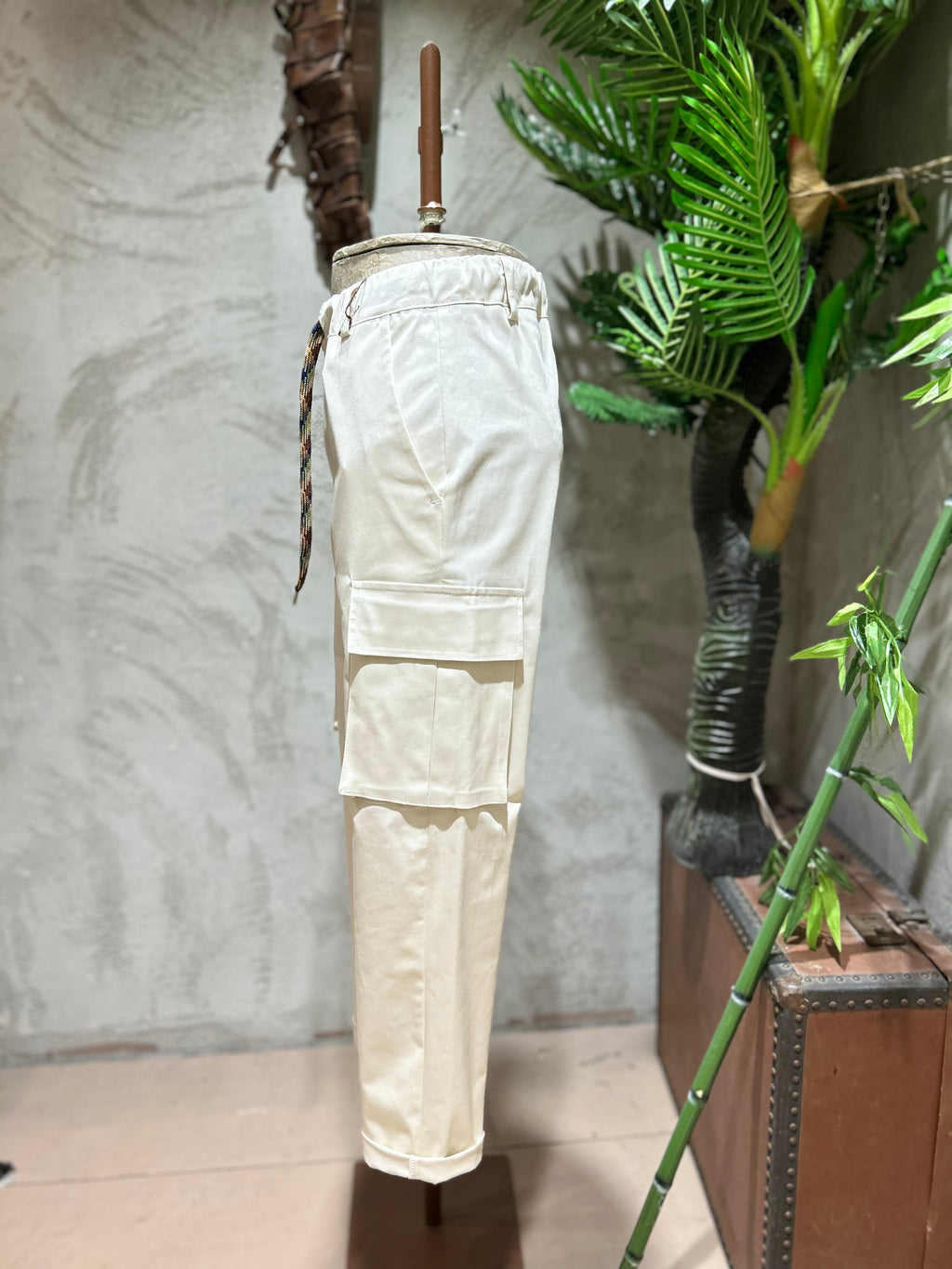 PANTALONI CARGO - MORO,BIANCO