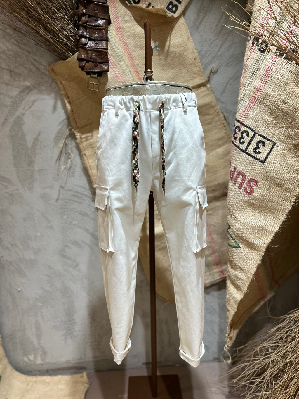 PANTALONI CARGO - BIANCO