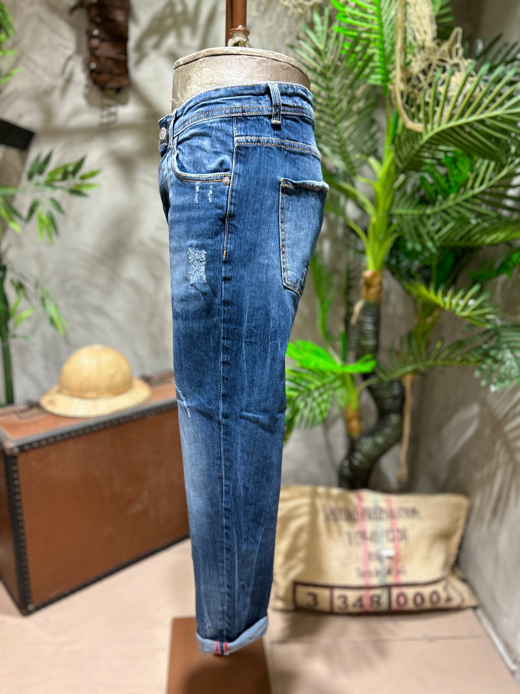 SKINNY DENIM ABRASIONS - BLUE DENIM