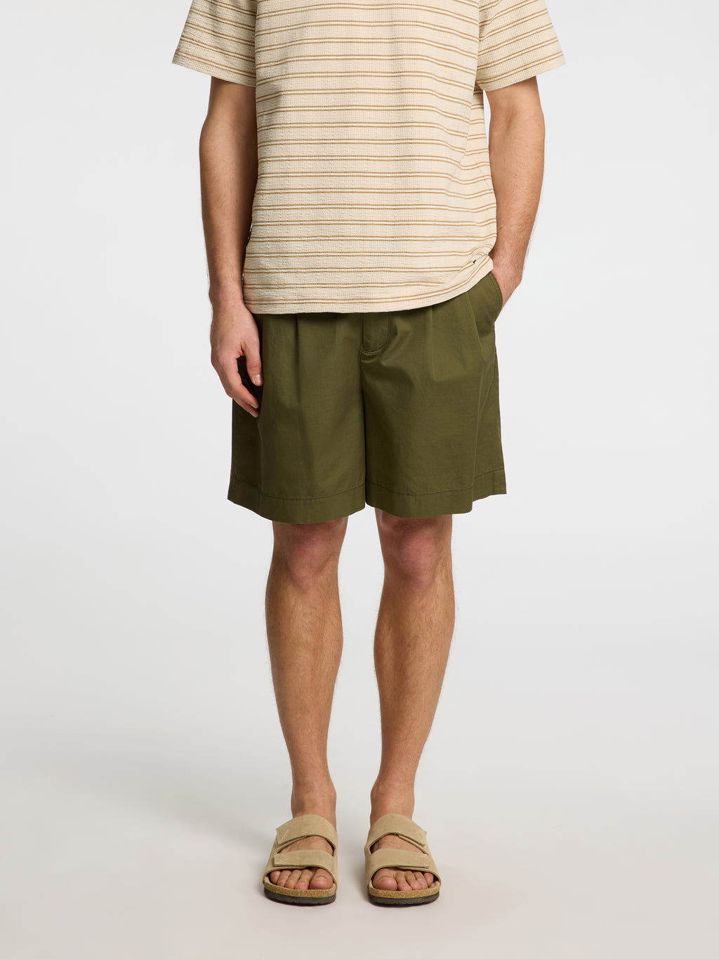 SHORTS OVER - VERDE