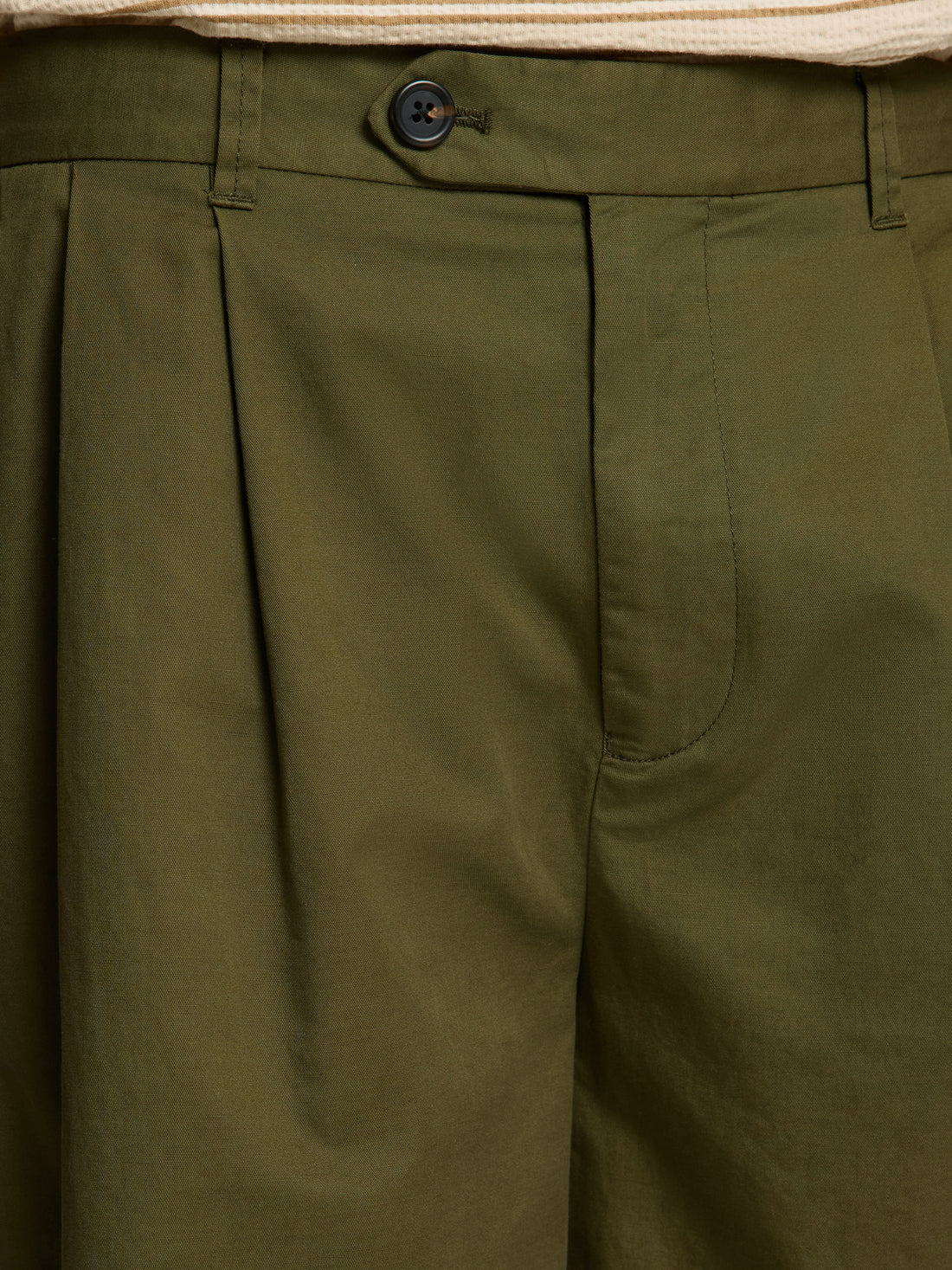 SHORTS OVER - GREEN