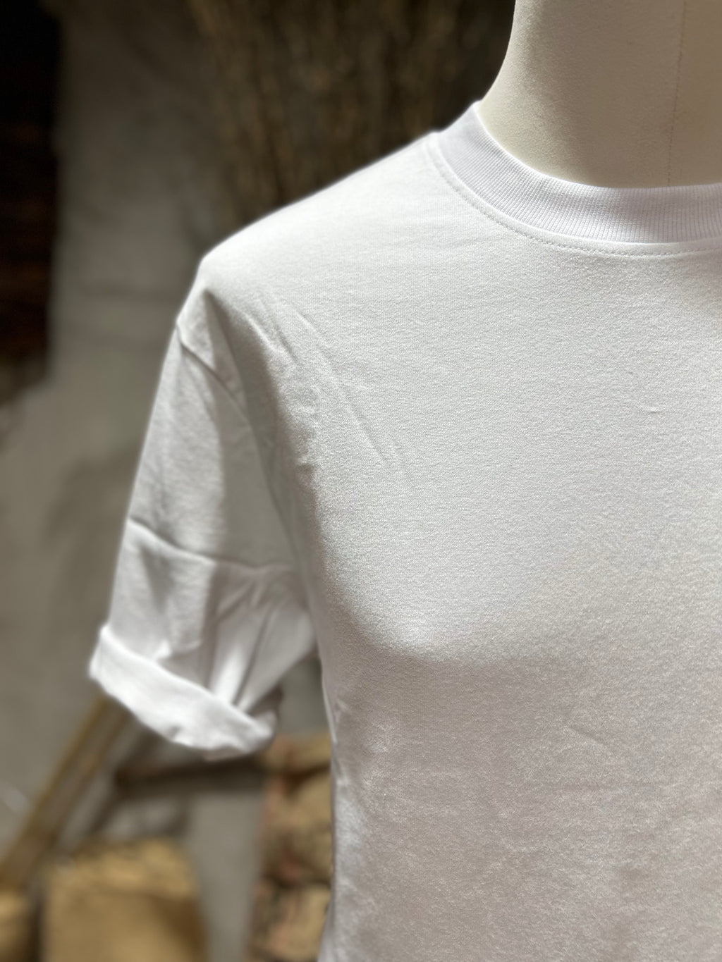 T-SHIRT BASIC - BIANCO-SABBIA-NERO