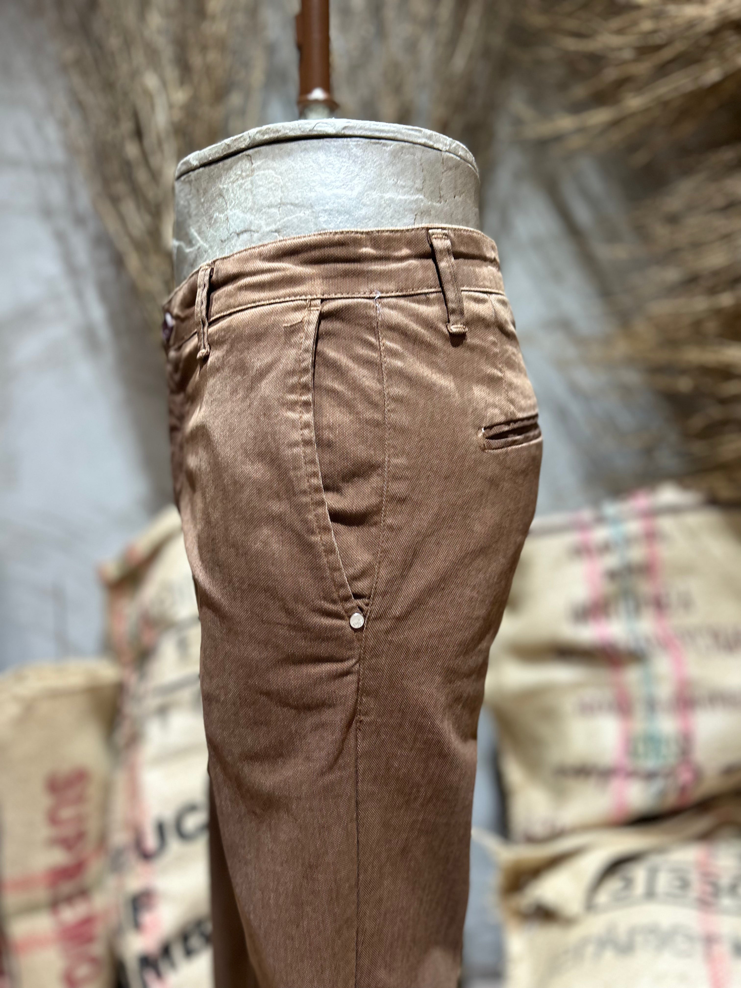 PANTALONI CHINO SLIM MICROFANTASIA - CAMMELLO