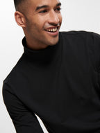 MAGLIA COLLO ALTO - NERO