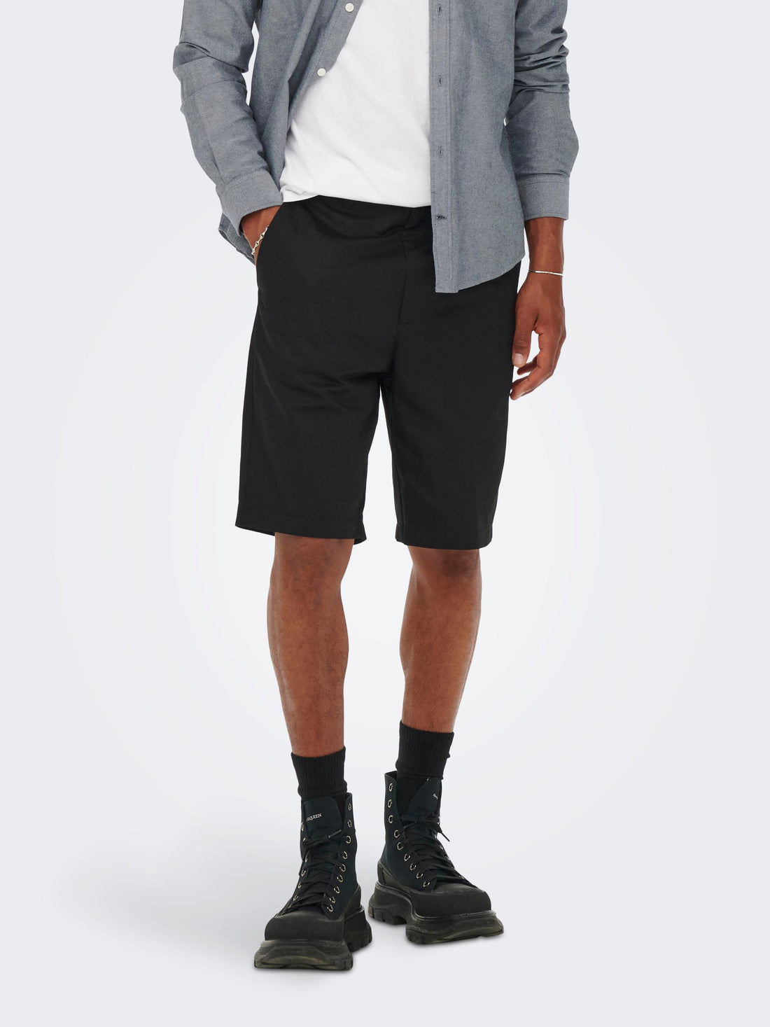 COTTON TWILL CHINO SHORTS - BLACK