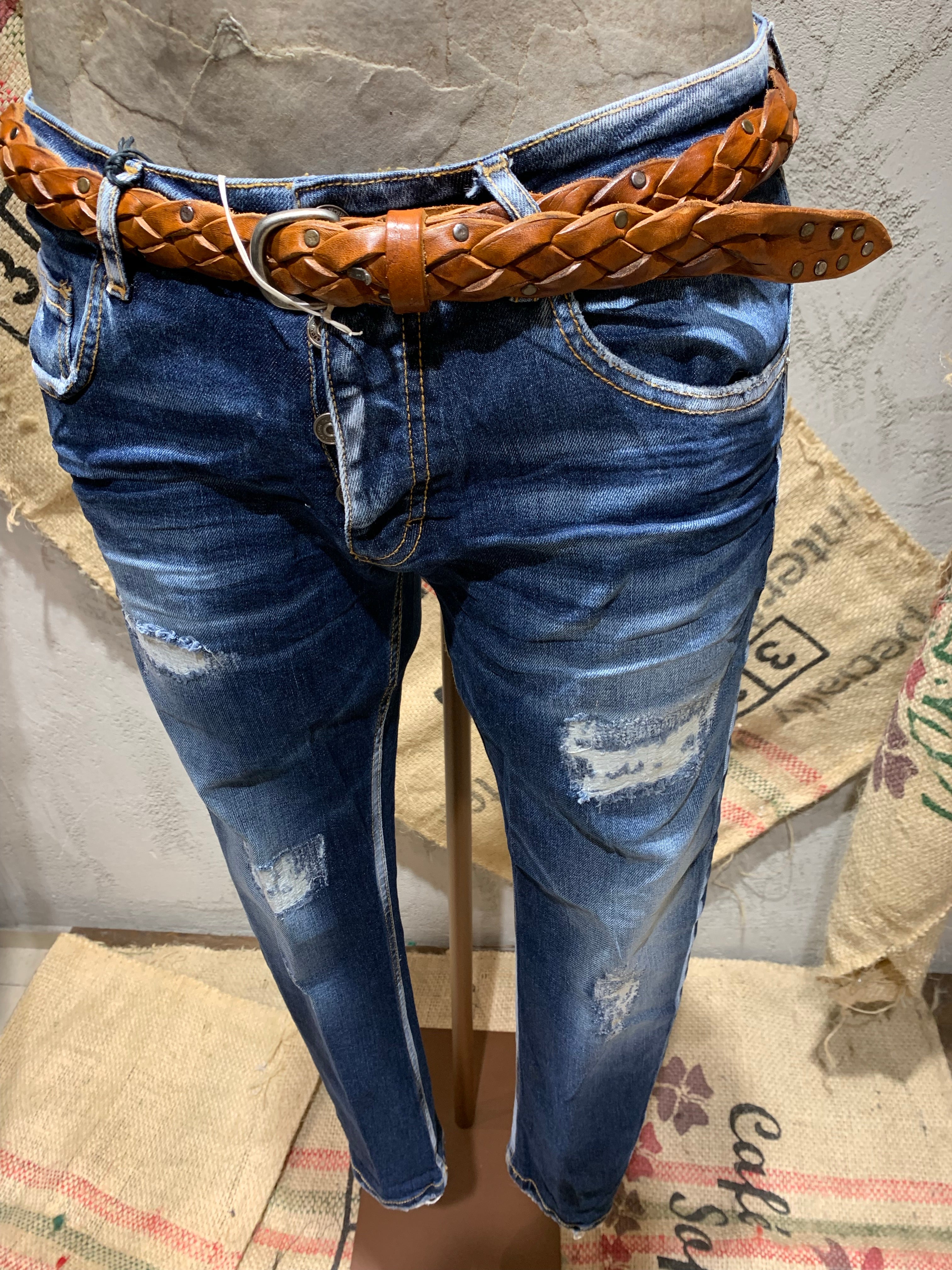 SKINNY DENIM CON LEGGERE ABRASIONI - DENIM